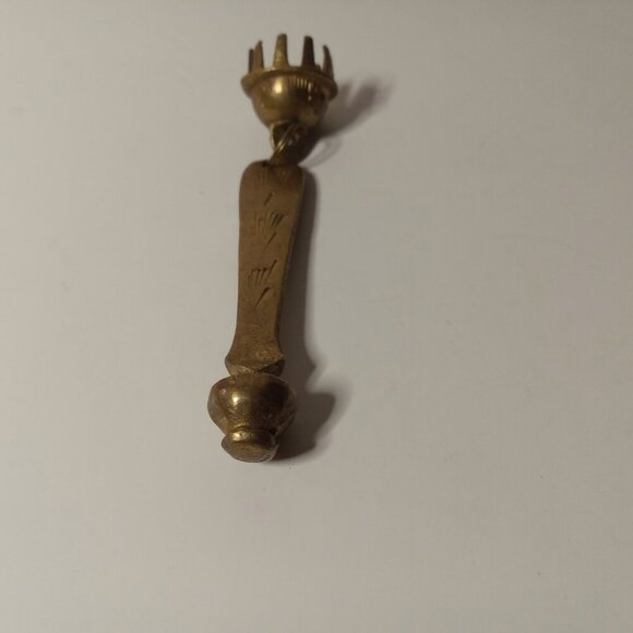 Set of 2 Vintage Etched Brass  Goblet Chalice Cups  2.5 in - Picture 12 of 12